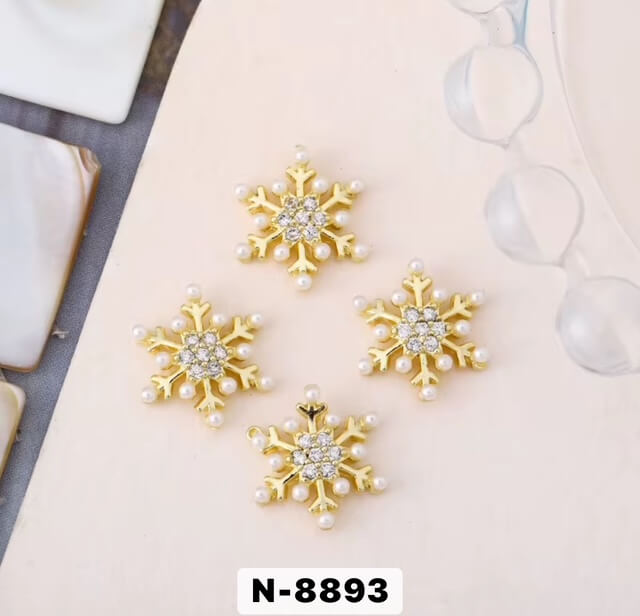 Nail Charm Gold Snowflake with Pearl 2pcs/Bag