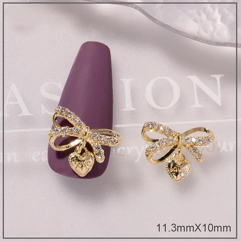 Diamonds Bowl With Heart - #71990 - Premier Nail Supply