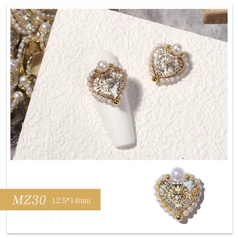 Diamond Heart With Peals Cover MZ30 - Premier Nail Supply
