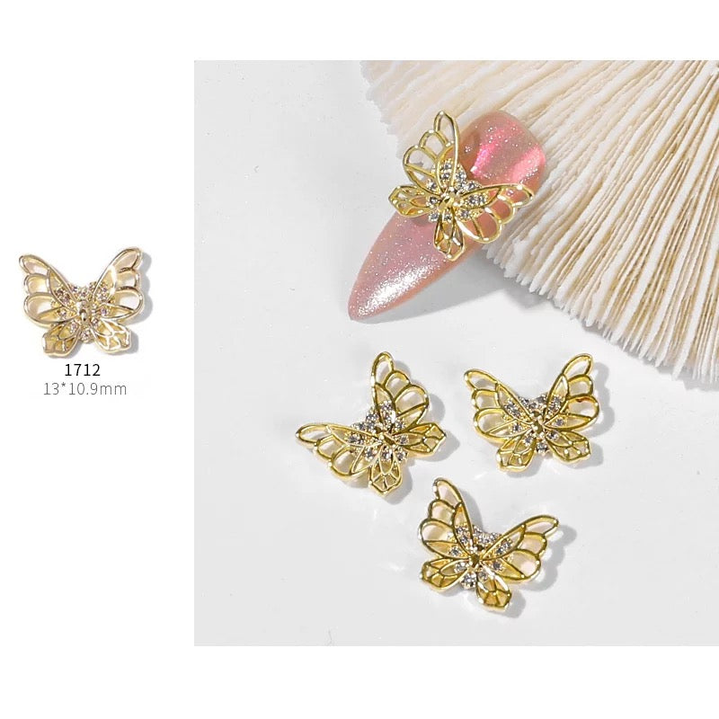 Gold Butterfly With Diamond Centerpiece 1712 - Premier Nail Supply