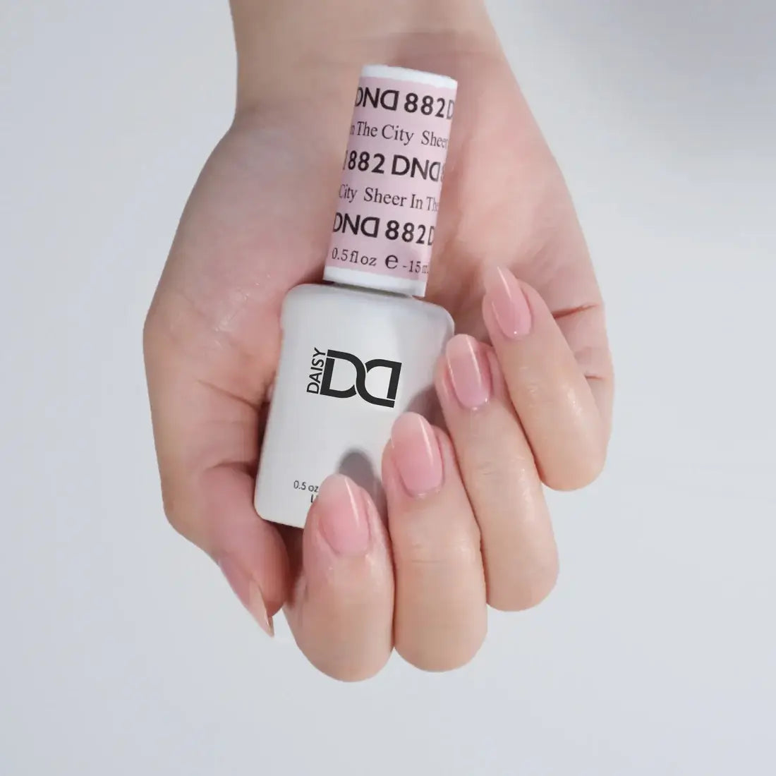 DND- Single Gel Polish Sheer In The City #882